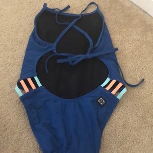 Jolyn Gavin Onesie Size 32